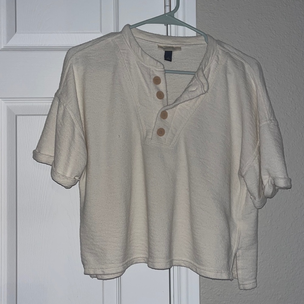 Universal Thread Buttoned Crop Top